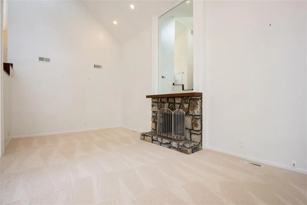 630 Colebrook Court, Sandy Springs, Georgia 30327, 4 Bedrooms Bedrooms, ,3 BathroomsBathrooms,Residential,Sold,630 Colebrook Court,5949668