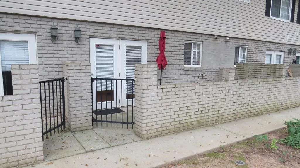 6940 Roswell Road Unit 8d, Atlanta, Georgia 30328, 1 Bedroom Bedrooms, ,1 BathroomBathrooms,Residential,Sold,6940 Roswell Road Unit 8d,6947306