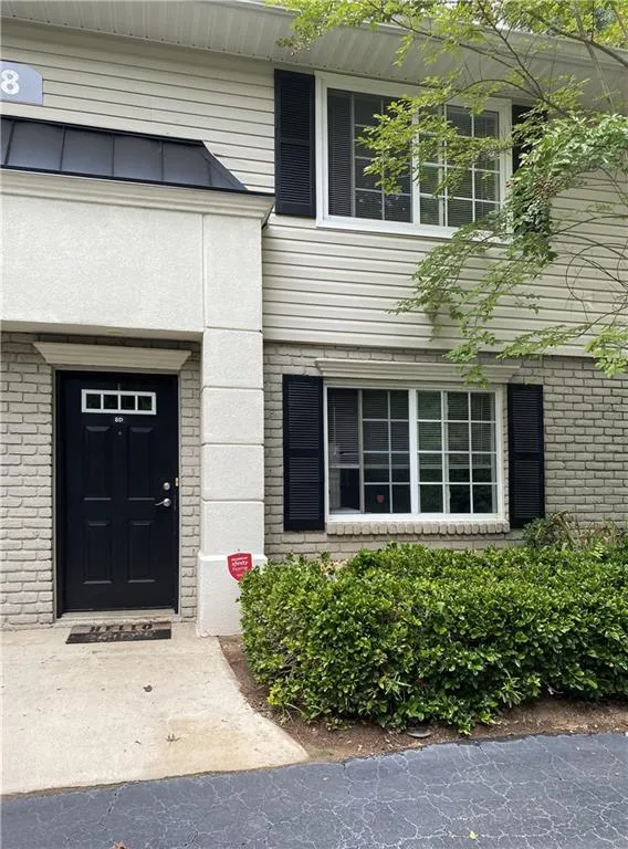 6940 Roswell Road Unit 8d, Atlanta, Georgia 30328, 1 Bedroom Bedrooms, ,1 BathroomBathrooms,Residential,Sold,6940 Roswell Road Unit 8d,6947306