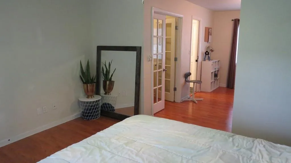 6940 Roswell Road Unit 8d, Atlanta, Georgia 30328, 1 Bedroom Bedrooms, ,1 BathroomBathrooms,Residential,Sold,6940 Roswell Road Unit 8d,6947306