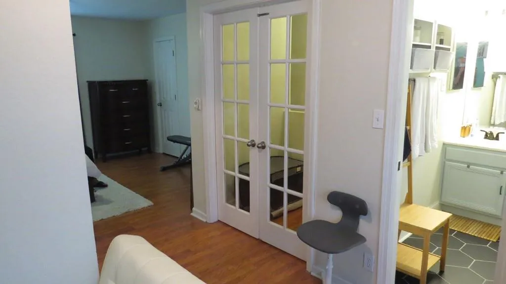 6940 Roswell Road Unit 8d, Atlanta, Georgia 30328, 1 Bedroom Bedrooms, ,1 BathroomBathrooms,Residential,Sold,6940 Roswell Road Unit 8d,6947306