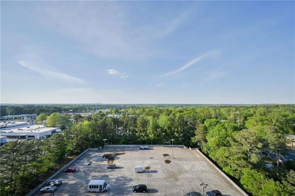 300 Johnson Ferry Road Ne Unit B-1015, Sandy Springs, Georgia 30328, 2 Bedrooms Bedrooms, ,2 BathroomsBathrooms,Residential,Sold,300 Johnson Ferry Road Ne Unit B-1015,6868288