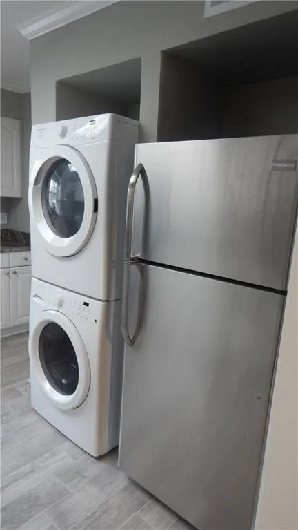 6700 Roswell Road Unit 30e, Sandy Springs, Georgia 30328, 2 Bedrooms Bedrooms, ,1 BathroomBathrooms,Residential,Sold,6700 Roswell Road Unit 30e,5649321