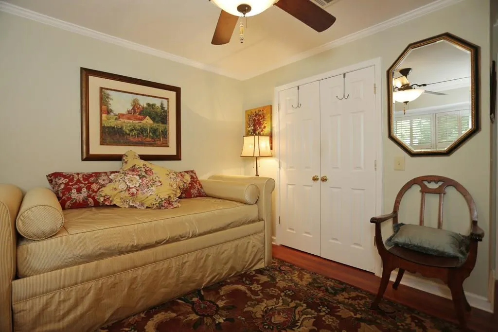 406 Bainbridge Drive, Sandy Springs, Georgia 30327, 2 Bedrooms Bedrooms, ,2 BathroomsBathrooms,Residential,Sold,406 Bainbridge Drive,5722754