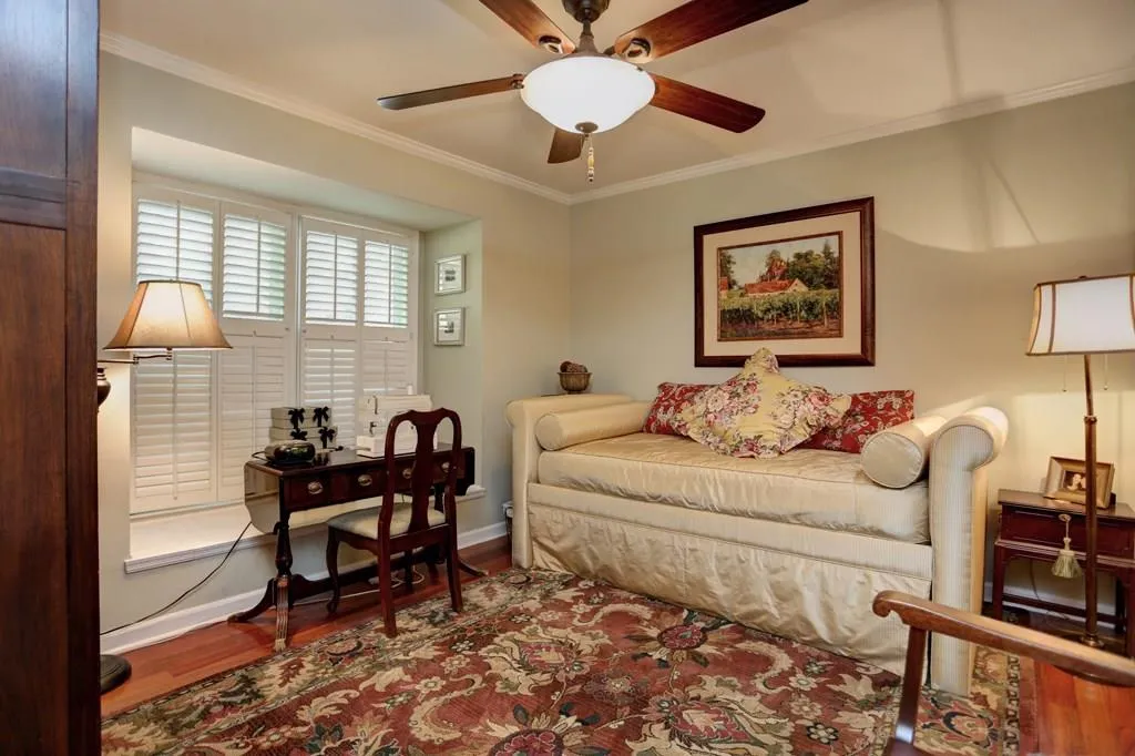406 Bainbridge Drive, Sandy Springs, Georgia 30327, 2 Bedrooms Bedrooms, ,2 BathroomsBathrooms,Residential,Sold,406 Bainbridge Drive,5722754