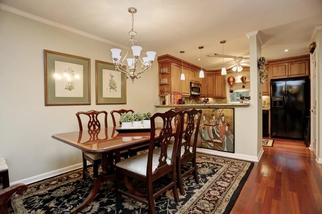 406 Bainbridge Drive, Sandy Springs, Georgia 30327, 2 Bedrooms Bedrooms, ,2 BathroomsBathrooms,Residential,Sold,406 Bainbridge Drive,5722754