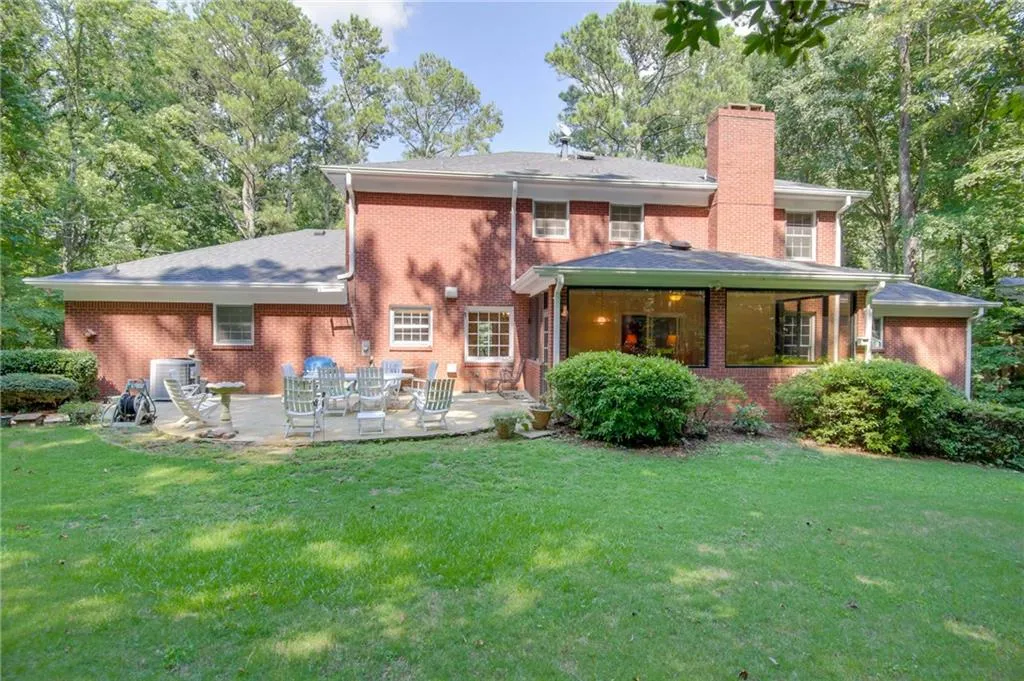 1110 Huntcliff Ne, Atlanta, Georgia 30350, 4 Bedrooms Bedrooms, ,4 BathroomsBathrooms,Residential,Sold,1110 Huntcliff Ne,5813194 1110 Huntcliff Ne, Atlanta, Georgia 30350, 4 Bedrooms Bedrooms, ,4 BathroomsBathrooms,Residential,Sold,1110 Huntcliff Ne,5813194