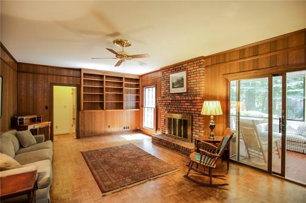 1110 Huntcliff Ne, Atlanta, Georgia 30350, 4 Bedrooms Bedrooms, ,4 BathroomsBathrooms,Residential,Sold,1110 Huntcliff Ne,5813194 1110 Huntcliff Ne, Atlanta, Georgia 30350, 4 Bedrooms Bedrooms, ,4 BathroomsBathrooms,Residential,Sold,1110 Huntcliff Ne,5813194