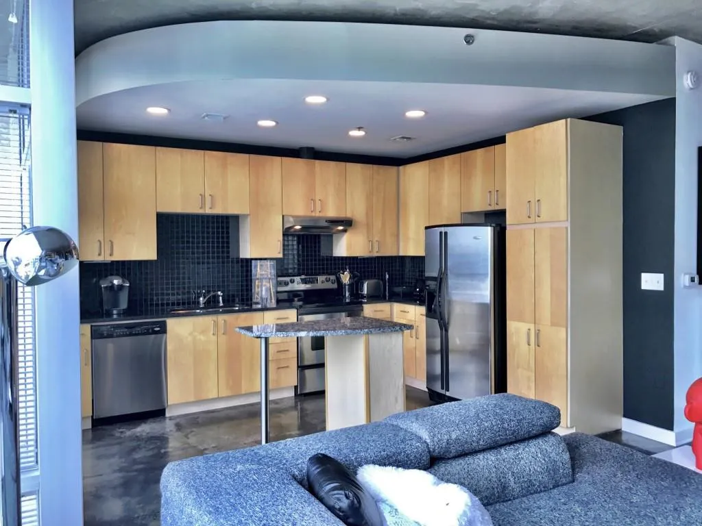 923 Peachtree Street Ne Unit 1625, Atlanta, Georgia 30309, 1 Bedroom Bedrooms, ,1 BathroomBathrooms,Residential,Sold,923 Peachtree Street Ne Unit 1625,5883513
