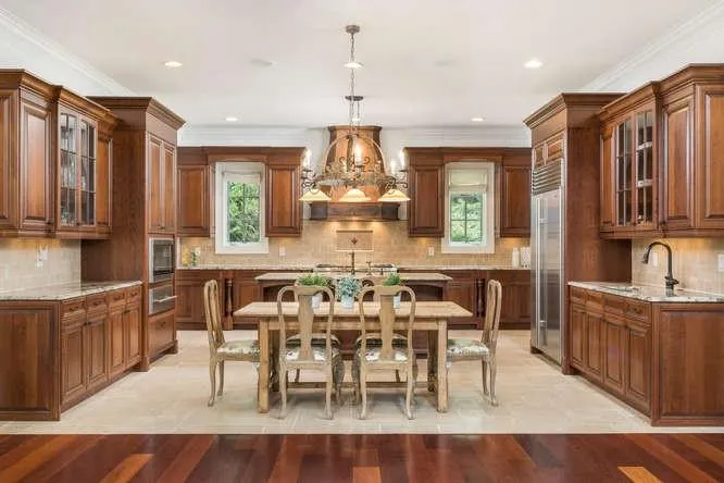 765 Crest Valley Drive, Atlanta, Georgia 30327, 5 Bedrooms Bedrooms, ,5 BathroomsBathrooms,Residential,Sold,765 Crest Valley Drive,6098890