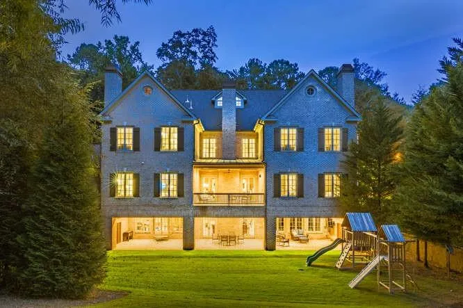 765 Crest Valley Drive, Atlanta, Georgia 30327, 5 Bedrooms Bedrooms, ,5 BathroomsBathrooms,Residential,Sold,765 Crest Valley Drive,6098890