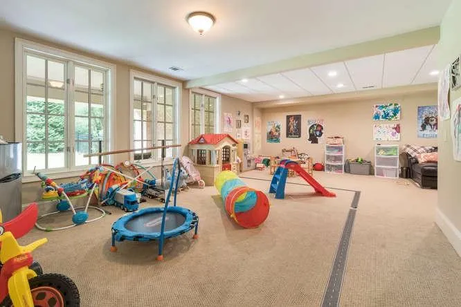 765 Crest Valley Drive, Atlanta, Georgia 30327, 5 Bedrooms Bedrooms, ,5 BathroomsBathrooms,Residential,Sold,765 Crest Valley Drive,6098890
