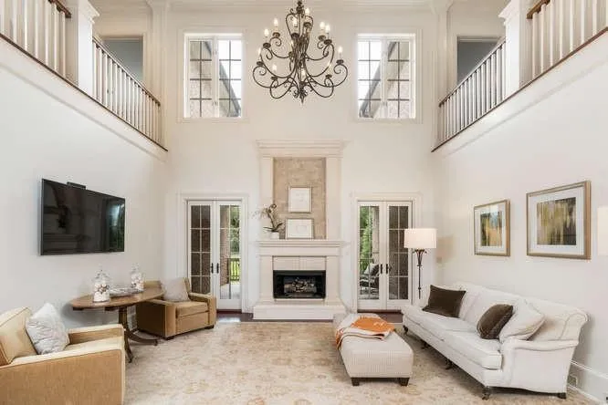 765 Crest Valley Drive, Atlanta, Georgia 30327, 5 Bedrooms Bedrooms, ,5 BathroomsBathrooms,Residential,Sold,765 Crest Valley Drive,6098890