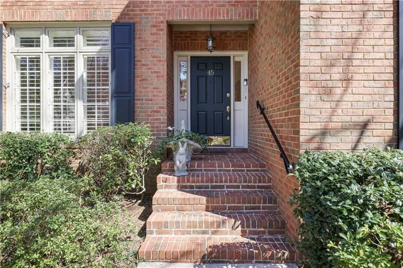 45 Paces West Drive Nw, Atlanta, Georgia 30327, 3 Bedrooms Bedrooms, ,2 BathroomsBathrooms,Residential,For Sale,45 Paces West Drive Nw,7571196