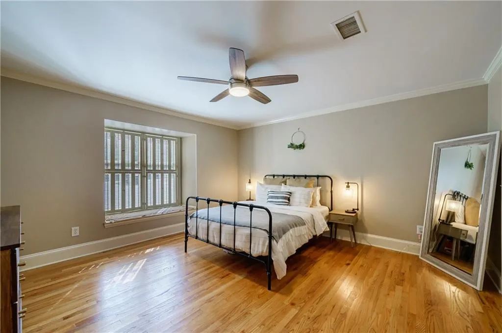 101 Bainbridge Drive, Sandy Springs, Georgia 30327, 1 Bedroom Bedrooms, ,1 BathroomBathrooms,Residential,Sold,101 Bainbridge Drive,7175981