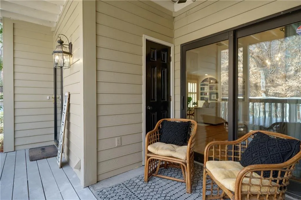 101 Bainbridge Drive, Sandy Springs, Georgia 30327, 1 Bedroom Bedrooms, ,1 BathroomBathrooms,Residential,Sold,101 Bainbridge Drive,7175981