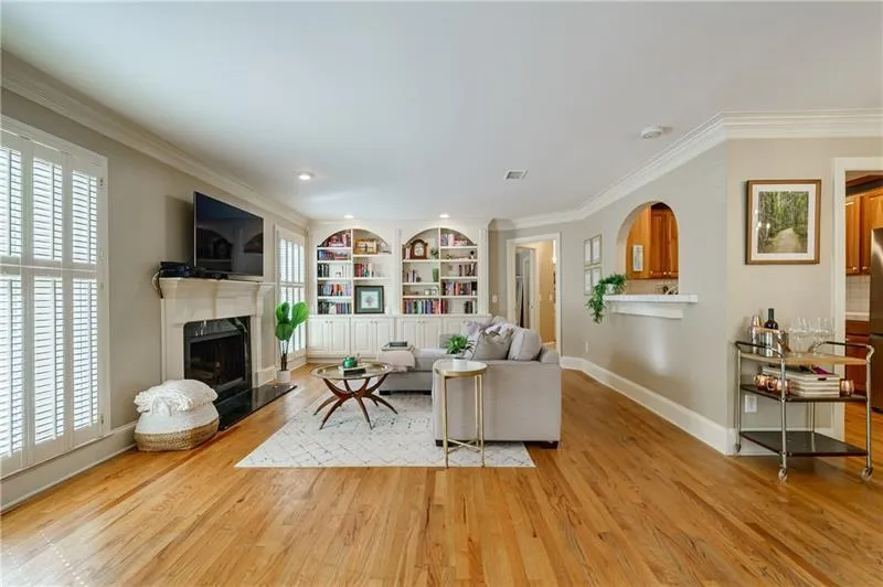 101 Bainbridge Drive, Sandy Springs, Georgia 30327, 1 Bedroom Bedrooms, ,1 BathroomBathrooms,Residential,Sold,101 Bainbridge Drive,7175981