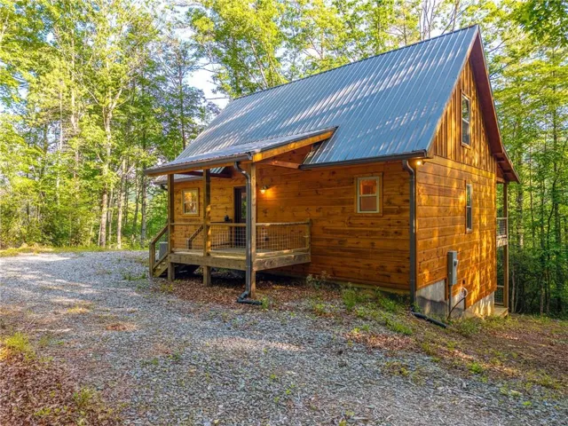5860 Old Bucktown Road, Ellijay, Georgia 30536