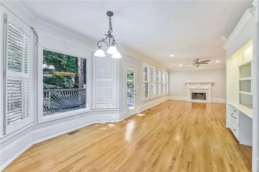 530 Elden Drive, Sandy Springs, Georgia 30342, 4 Bedrooms Bedrooms, ,3 BathroomsBathrooms,Residential,Sold,530 Elden Drive,6949168