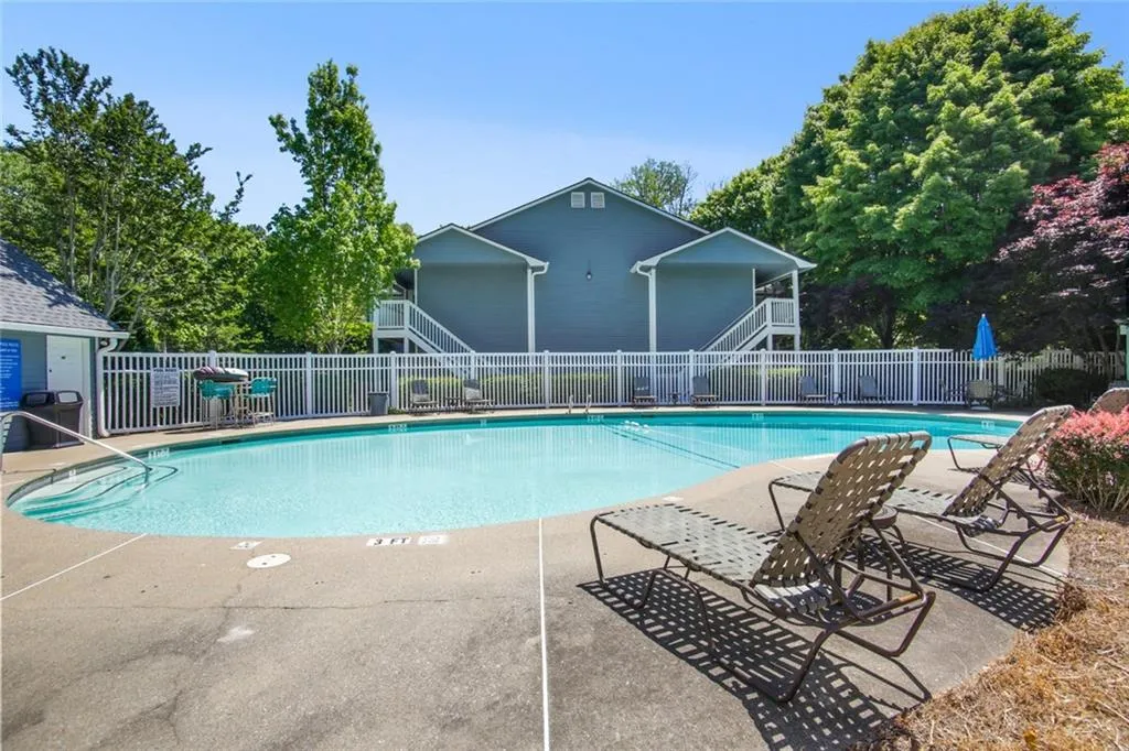 1305 Gettysburg Place Unit 1305, Sandy Springs, Georgia 30350, 2 Bedrooms Bedrooms, ,2 BathroomsBathrooms,Residential,Sold,1305 Gettysburg Place Unit 1305,6880959