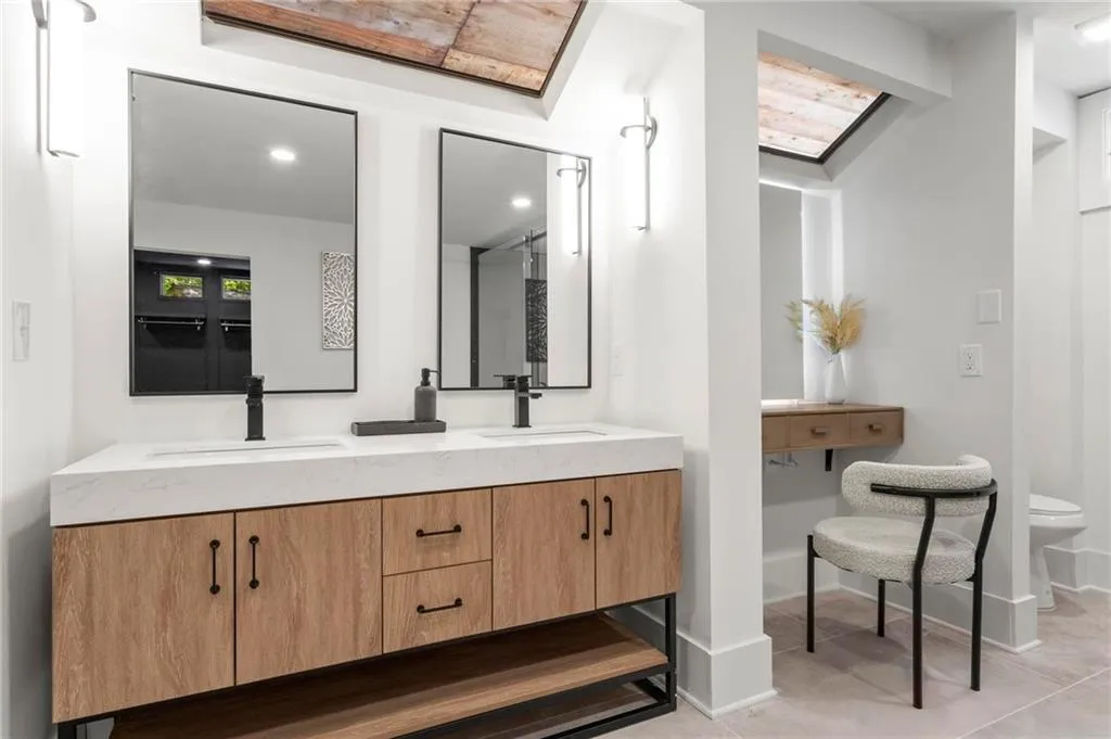 4787 Riverview Road Nw, Atlanta, Georgia 30327, 4 Bedrooms Bedrooms, ,3 BathroomsBathrooms,Residential,Sold,4787 Riverview Road Nw,7393173