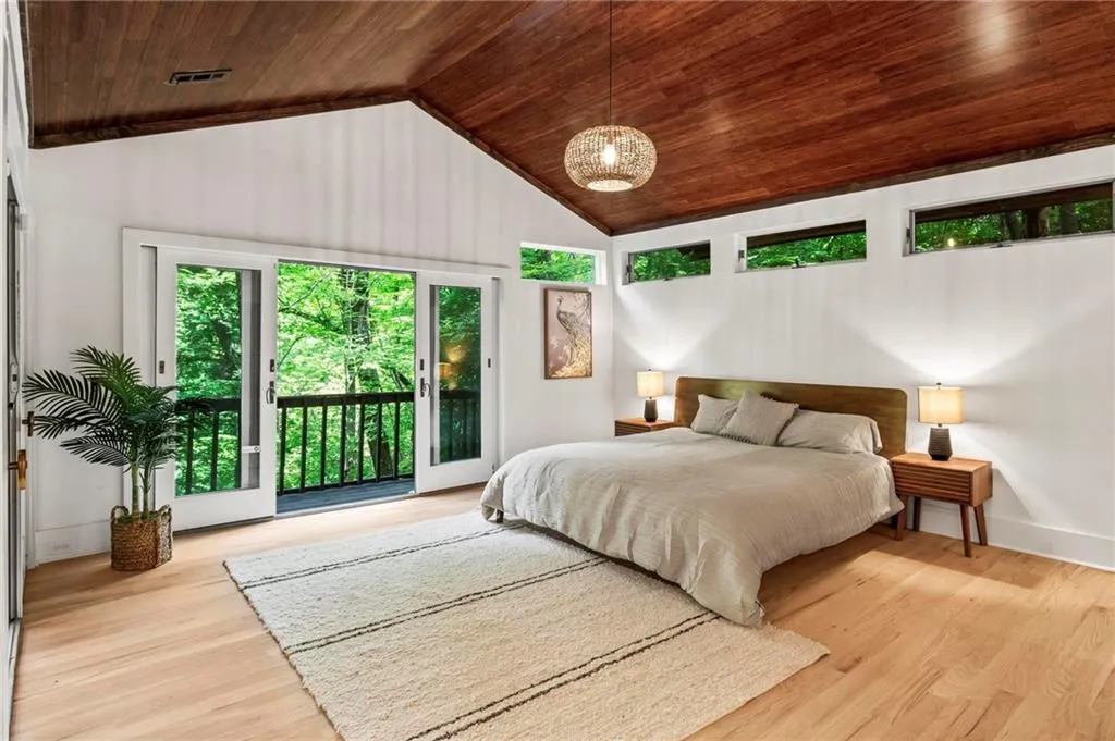 4787 Riverview Road Nw, Atlanta, Georgia 30327, 4 Bedrooms Bedrooms, ,3 BathroomsBathrooms,Residential,Sold,4787 Riverview Road Nw,7393173