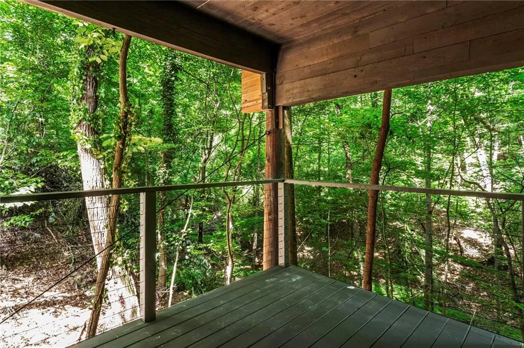 4787 Riverview Road Nw, Atlanta, Georgia 30327, 4 Bedrooms Bedrooms, ,3 BathroomsBathrooms,Residential,Sold,4787 Riverview Road Nw,7393173