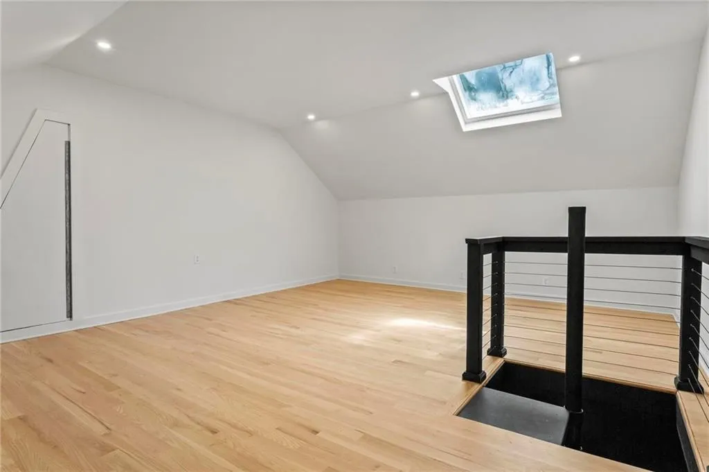 4787 Riverview Road Nw, Atlanta, Georgia 30327, 4 Bedrooms Bedrooms, ,3 BathroomsBathrooms,Residential,Sold,4787 Riverview Road Nw,7393173