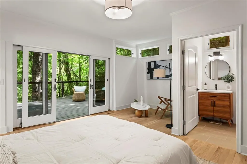 4787 Riverview Road Nw, Atlanta, Georgia 30327, 4 Bedrooms Bedrooms, ,3 BathroomsBathrooms,Residential,Sold,4787 Riverview Road Nw,7393173