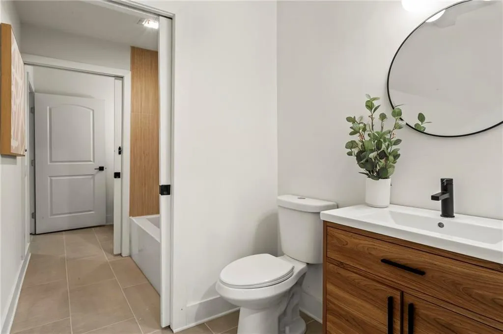 4787 Riverview Road Nw, Atlanta, Georgia 30327, 4 Bedrooms Bedrooms, ,3 BathroomsBathrooms,Residential,Sold,4787 Riverview Road Nw,7393173