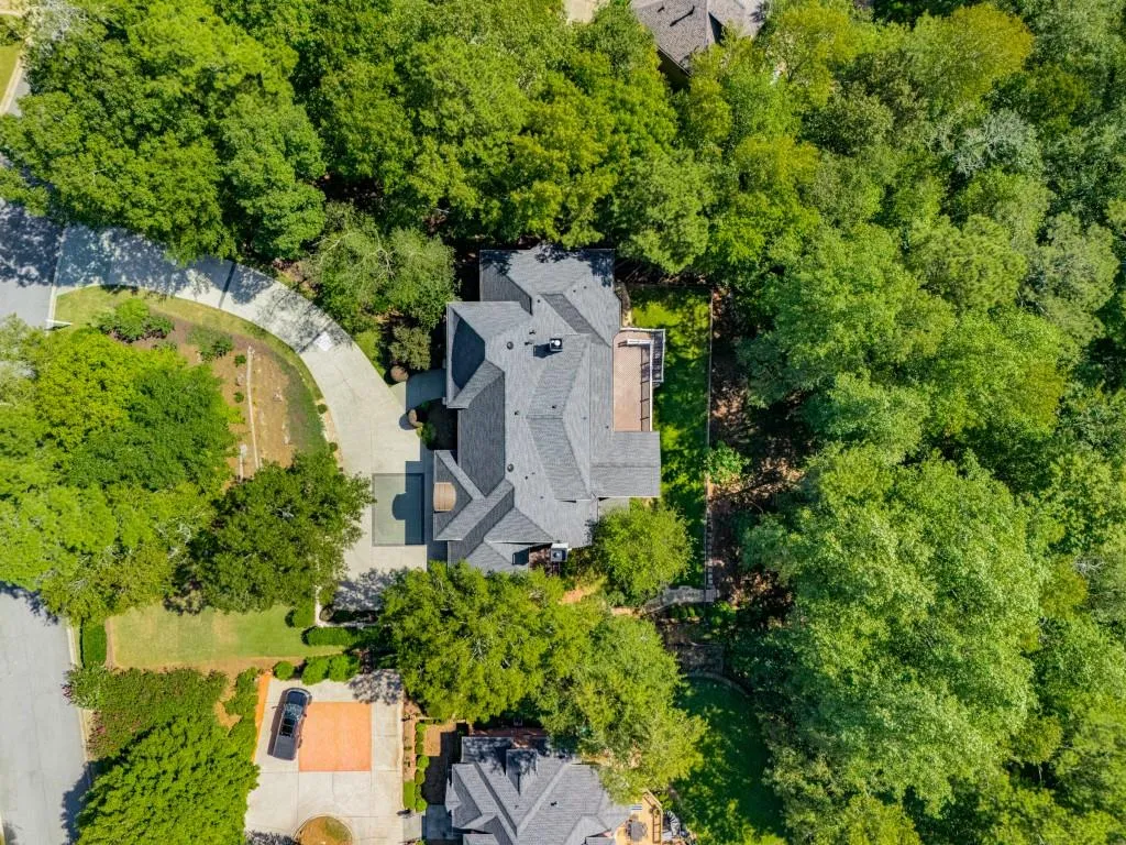 8345 Jett Ferry Road, Sandy Springs, Georgia 30350, 7 Bedrooms Bedrooms, ,5 BathroomsBathrooms,Residential,For Sale,8345 Jett Ferry Road,7643260