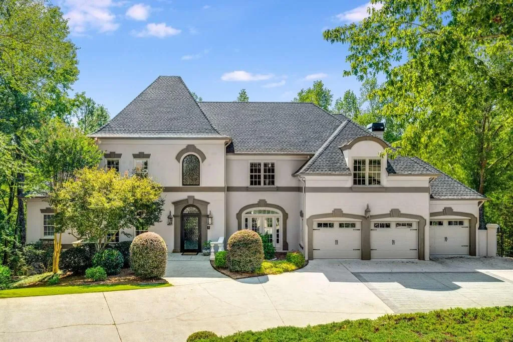 8345 Jett Ferry Road, Sandy Springs, Georgia 30350, 7 Bedrooms Bedrooms, ,5 BathroomsBathrooms,Residential,For Sale,8345 Jett Ferry Road,7643260