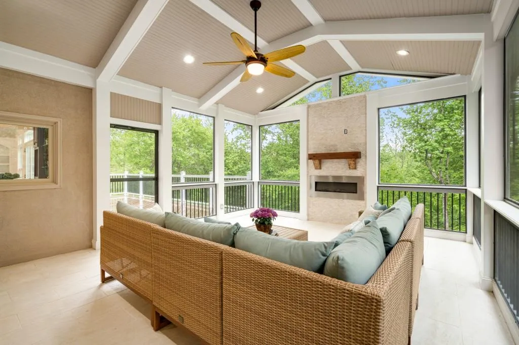 8345 Jett Ferry Road, Sandy Springs, Georgia 30350, 7 Bedrooms Bedrooms, ,5 BathroomsBathrooms,Residential,For Sale,8345 Jett Ferry Road,7643260