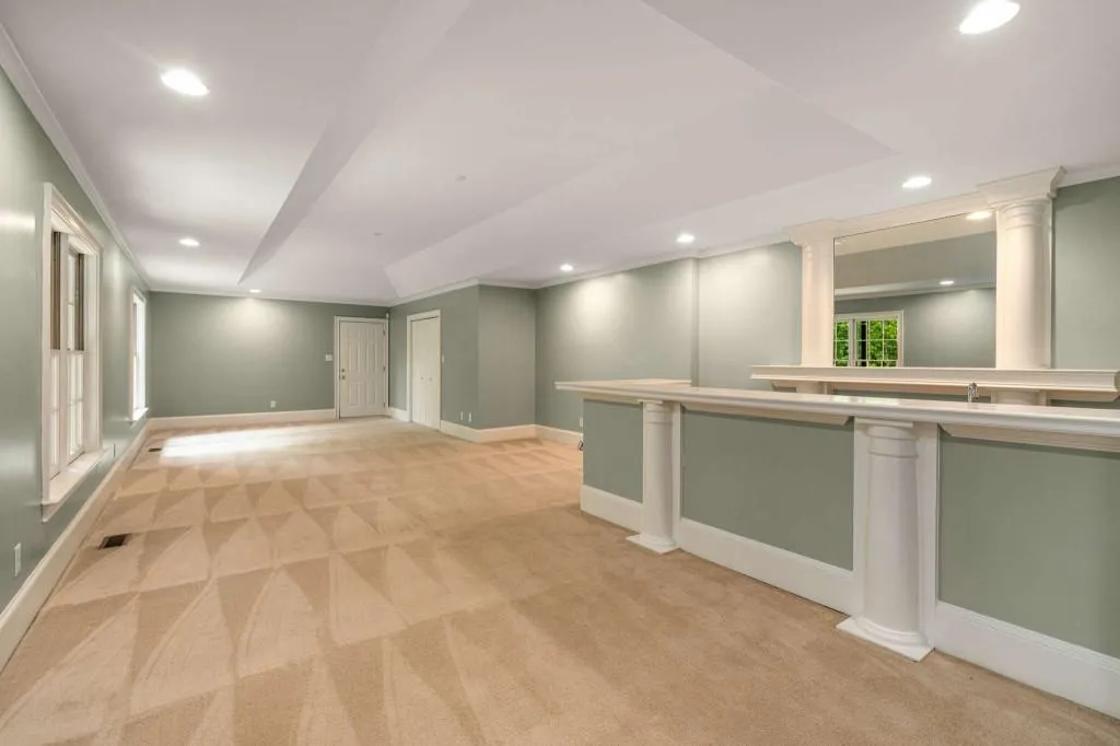 8345 Jett Ferry Road, Sandy Springs, Georgia 30350, 7 Bedrooms Bedrooms, ,5 BathroomsBathrooms,Residential,For Sale,8345 Jett Ferry Road,7643260 8345 Jett Ferry Road, Sandy Springs, Georgia 30350, 7 Bedrooms Bedrooms, ,5 BathroomsBathrooms,Residential,For Sale,8345 Jett Ferry Road,7643260