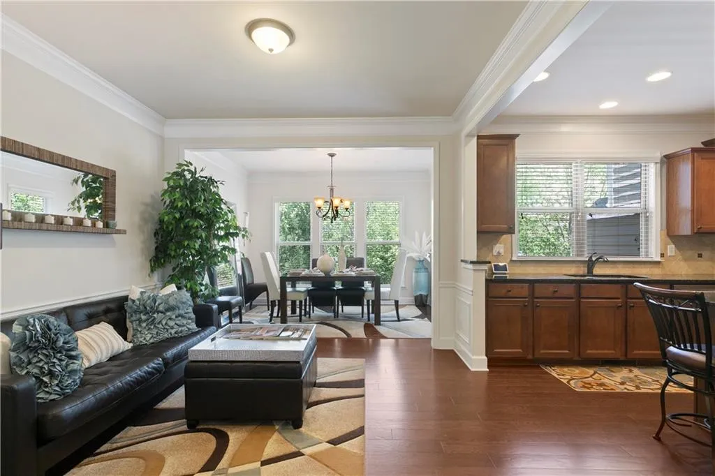 551 Sarabrook Place, Sandy Springs, Georgia 30342, 3 Bedrooms Bedrooms, ,3 BathroomsBathrooms,Residential,Sold,551 Sarabrook Place,7213601