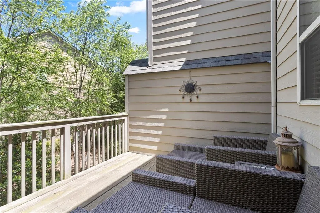551 Sarabrook Place, Sandy Springs, Georgia 30342, 3 Bedrooms Bedrooms, ,3 BathroomsBathrooms,Residential,Sold,551 Sarabrook Place,7213601