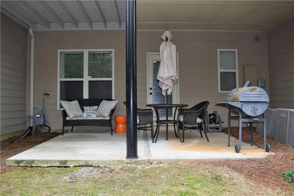 551 Sarabrook Place, Sandy Springs, Georgia 30342, 3 Bedrooms Bedrooms, ,3 BathroomsBathrooms,Residential,Sold,551 Sarabrook Place,7213601