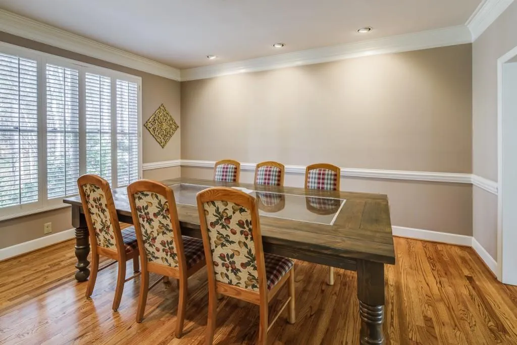 170 Wing Mill Road, Sandy Springs, Georgia 30350, 5 Bedrooms Bedrooms, ,4 BathroomsBathrooms,Residential,Sold,170 Wing Mill Road,6847583