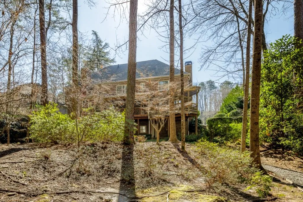 170 Wing Mill Road, Sandy Springs, Georgia 30350, 5 Bedrooms Bedrooms, ,4 BathroomsBathrooms,Residential,Sold,170 Wing Mill Road,6847583