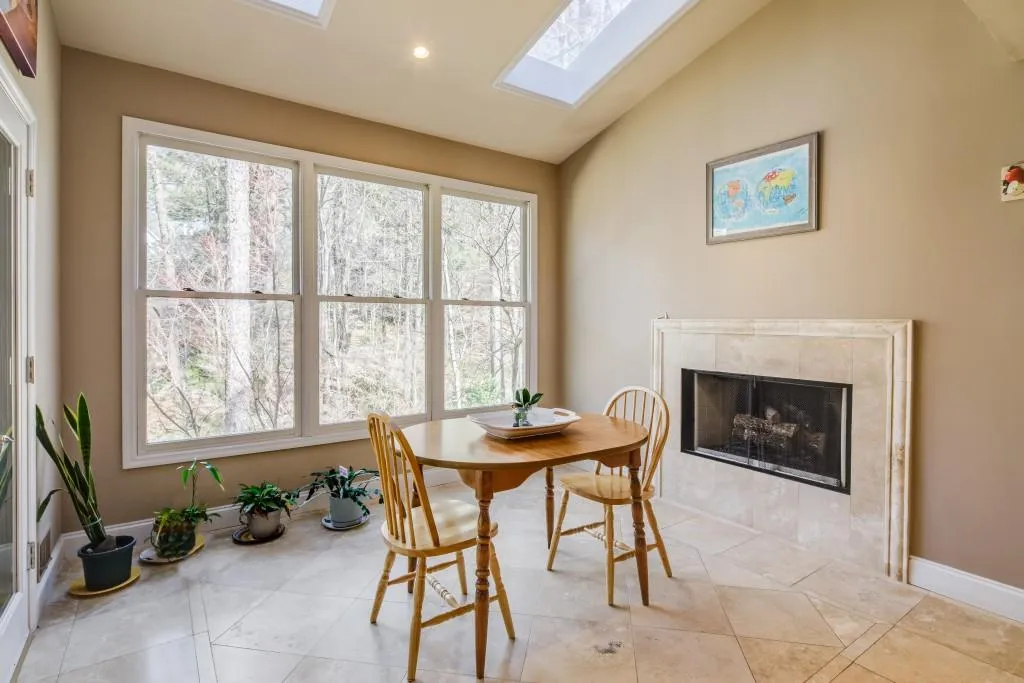 170 Wing Mill Road, Sandy Springs, Georgia 30350, 5 Bedrooms Bedrooms, ,4 BathroomsBathrooms,Residential,Sold,170 Wing Mill Road,6847583