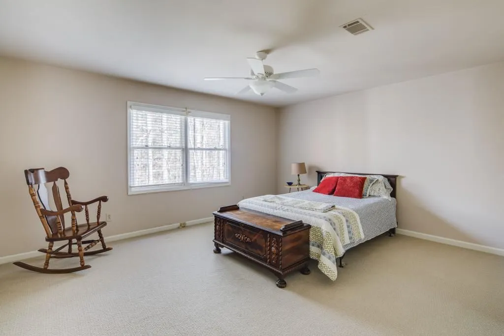 170 Wing Mill Road, Sandy Springs, Georgia 30350, 5 Bedrooms Bedrooms, ,4 BathroomsBathrooms,Residential,Sold,170 Wing Mill Road,6847583
