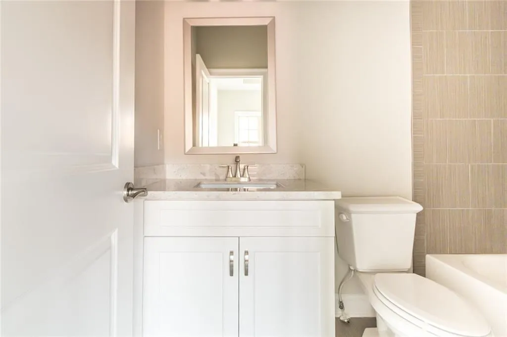 4111 Township Parkway, Atlanta, Georgia 30342, 2 Bedrooms Bedrooms, ,2 BathroomsBathrooms,Residential,Sold,4111 Township Parkway,5812464
