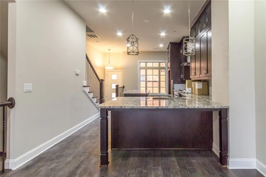 4111 Township Parkway, Atlanta, Georgia 30342, 2 Bedrooms Bedrooms, ,2 BathroomsBathrooms,Residential,Sold,4111 Township Parkway,5812464