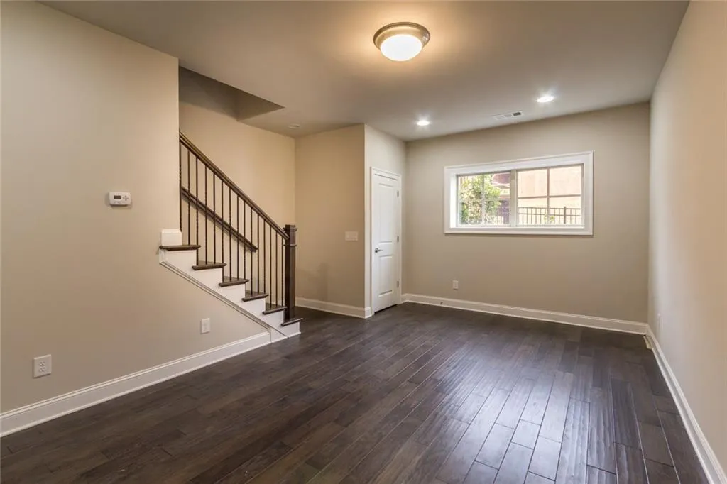 4111 Township Parkway, Atlanta, Georgia 30342, 2 Bedrooms Bedrooms, ,2 BathroomsBathrooms,Residential,Sold,4111 Township Parkway,5812464