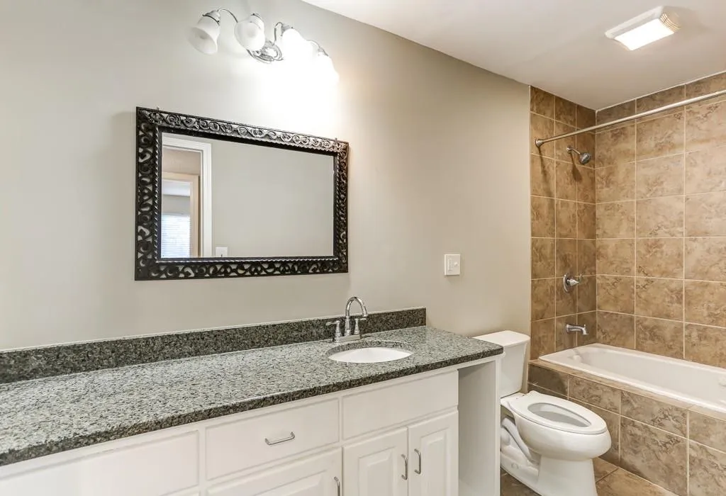 2004 Wingate Way, Sandy Springs, Georgia 30350, 1 Bedroom Bedrooms, ,1 BathroomBathrooms,Residential,Sold,2004 Wingate Way,6540238