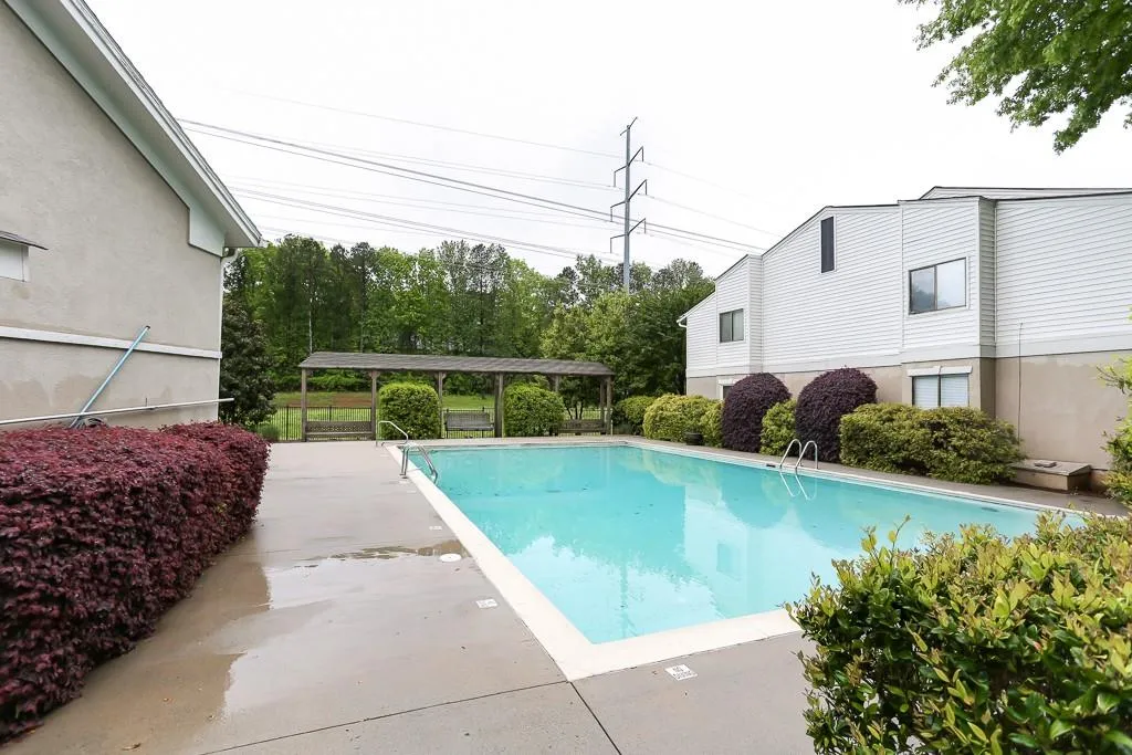 2004 Wingate Way, Sandy Springs, Georgia 30350, 1 Bedroom Bedrooms, ,1 BathroomBathrooms,Residential,Sold,2004 Wingate Way,6540238