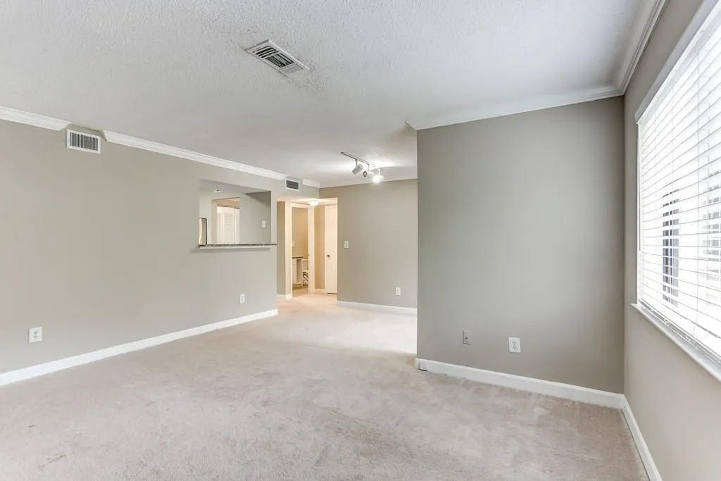 2004 Wingate Way, Sandy Springs, Georgia 30350, 1 Bedroom Bedrooms, ,1 BathroomBathrooms,Residential,Sold,2004 Wingate Way,6540238