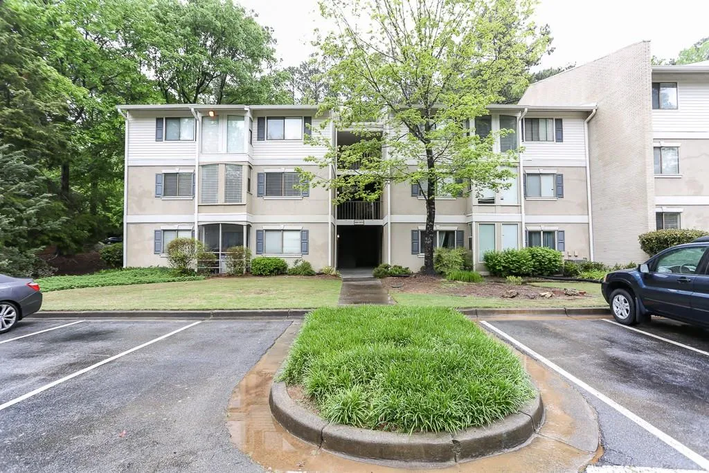 2004 Wingate Way, Sandy Springs, Georgia 30350, 1 Bedroom Bedrooms, ,1 BathroomBathrooms,Residential,Sold,2004 Wingate Way,6540238