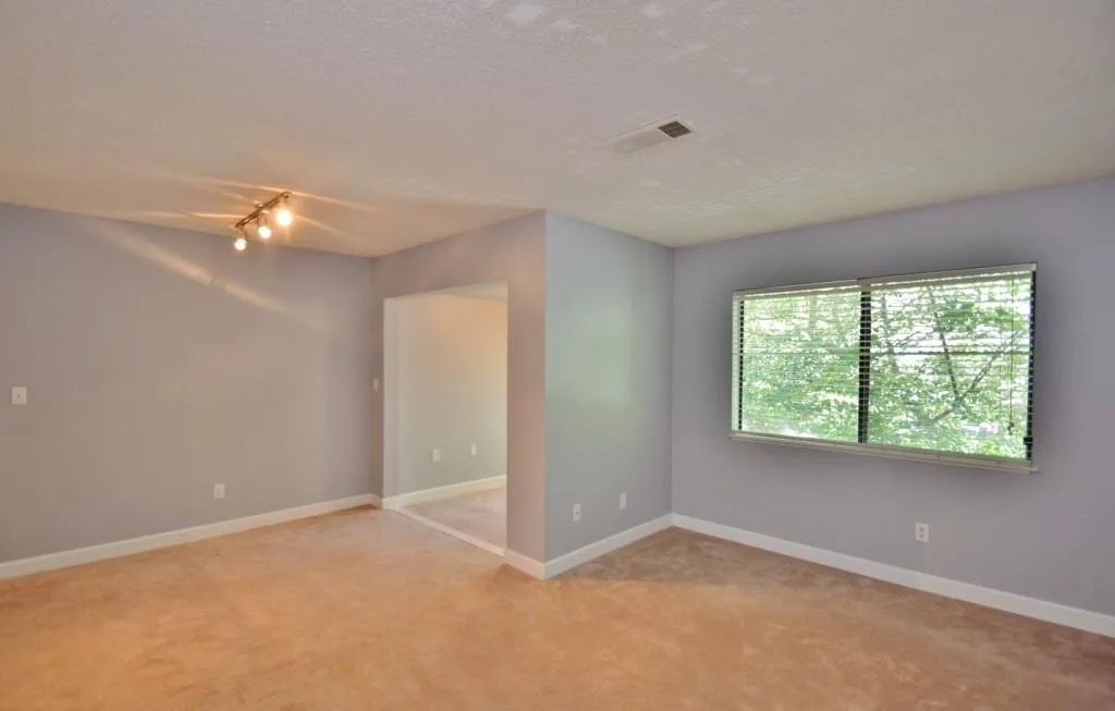 1606 Wingate Way Unit 1606, Sandy Springs, Georgia 30350, 1 Bedroom Bedrooms, ,1 BathroomBathrooms,Residential,Sold,1606 Wingate Way Unit 1606,6024226