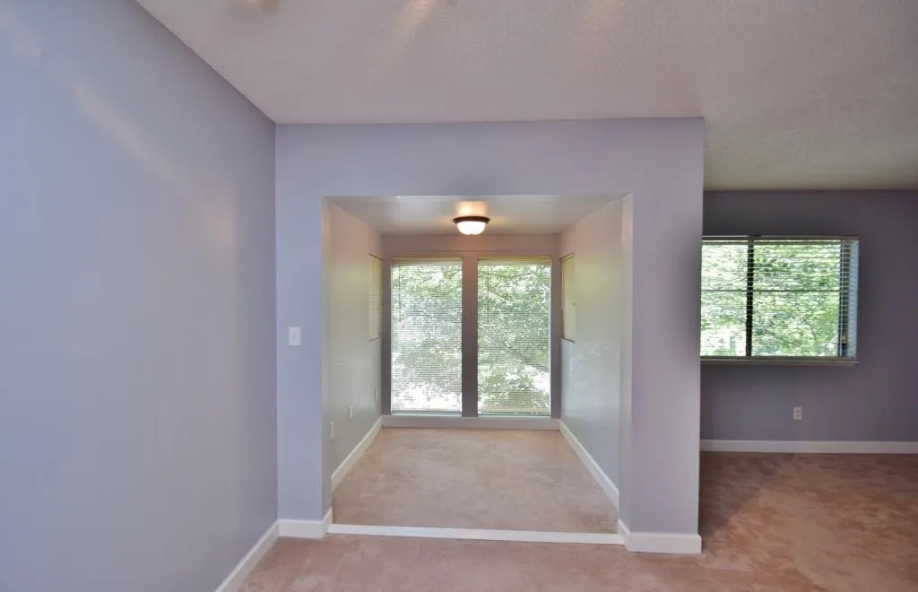 1606 Wingate Way Unit 1606, Sandy Springs, Georgia 30350, 1 Bedroom Bedrooms, ,1 BathroomBathrooms,Residential,Sold,1606 Wingate Way Unit 1606,6024226
